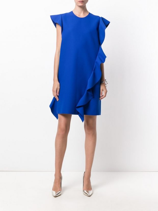 модное платье синего цвета