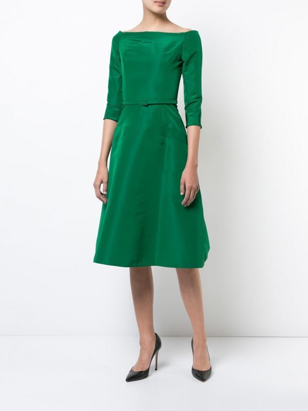 модное платье зеленого цвета