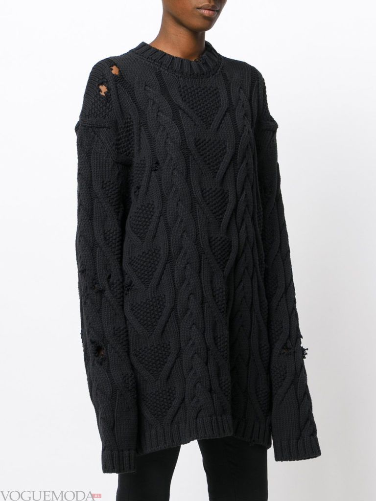 длинный свитер черный